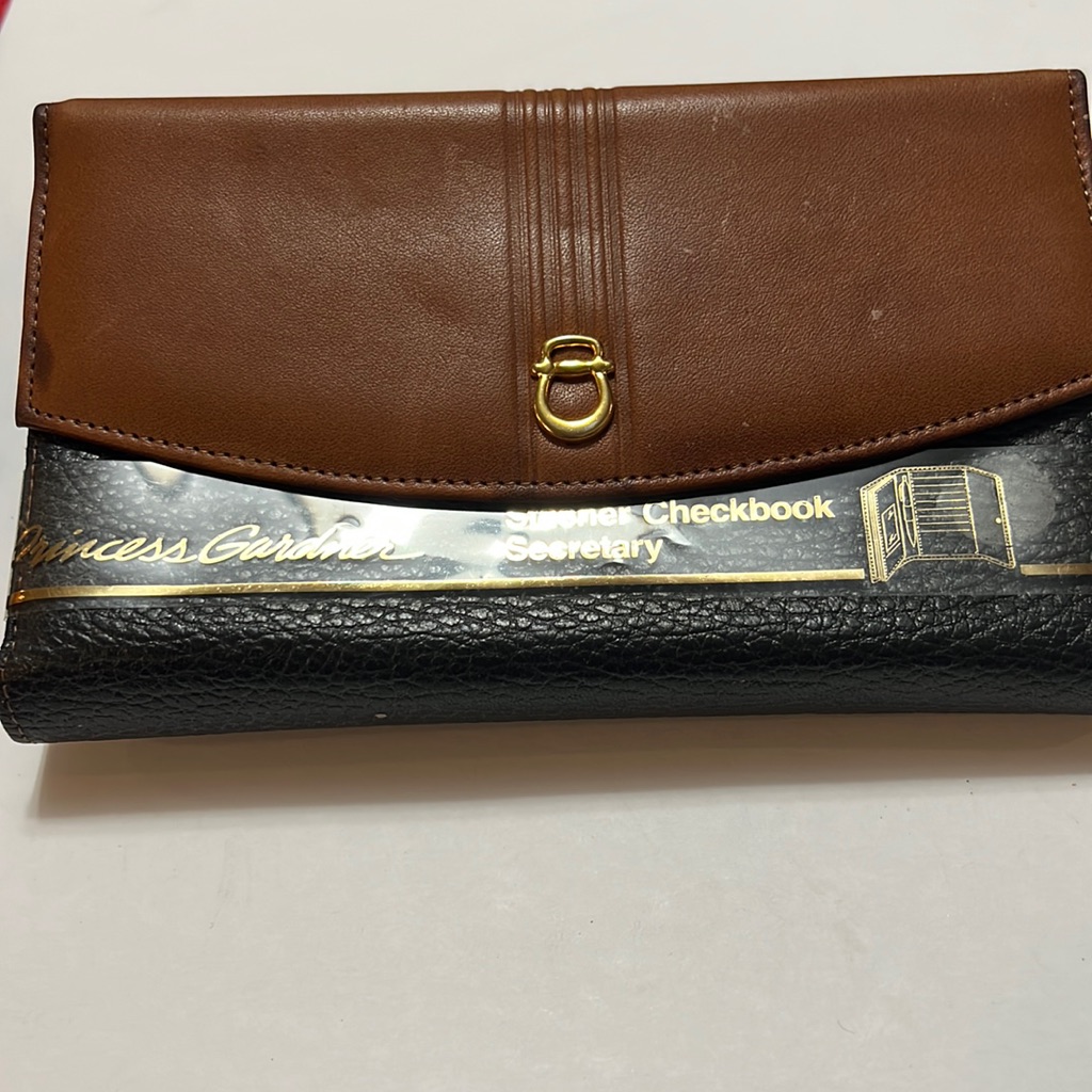 Princess Gardner Genuine Lamb Skin Wallet. Stasher Checkbook Secretary. New